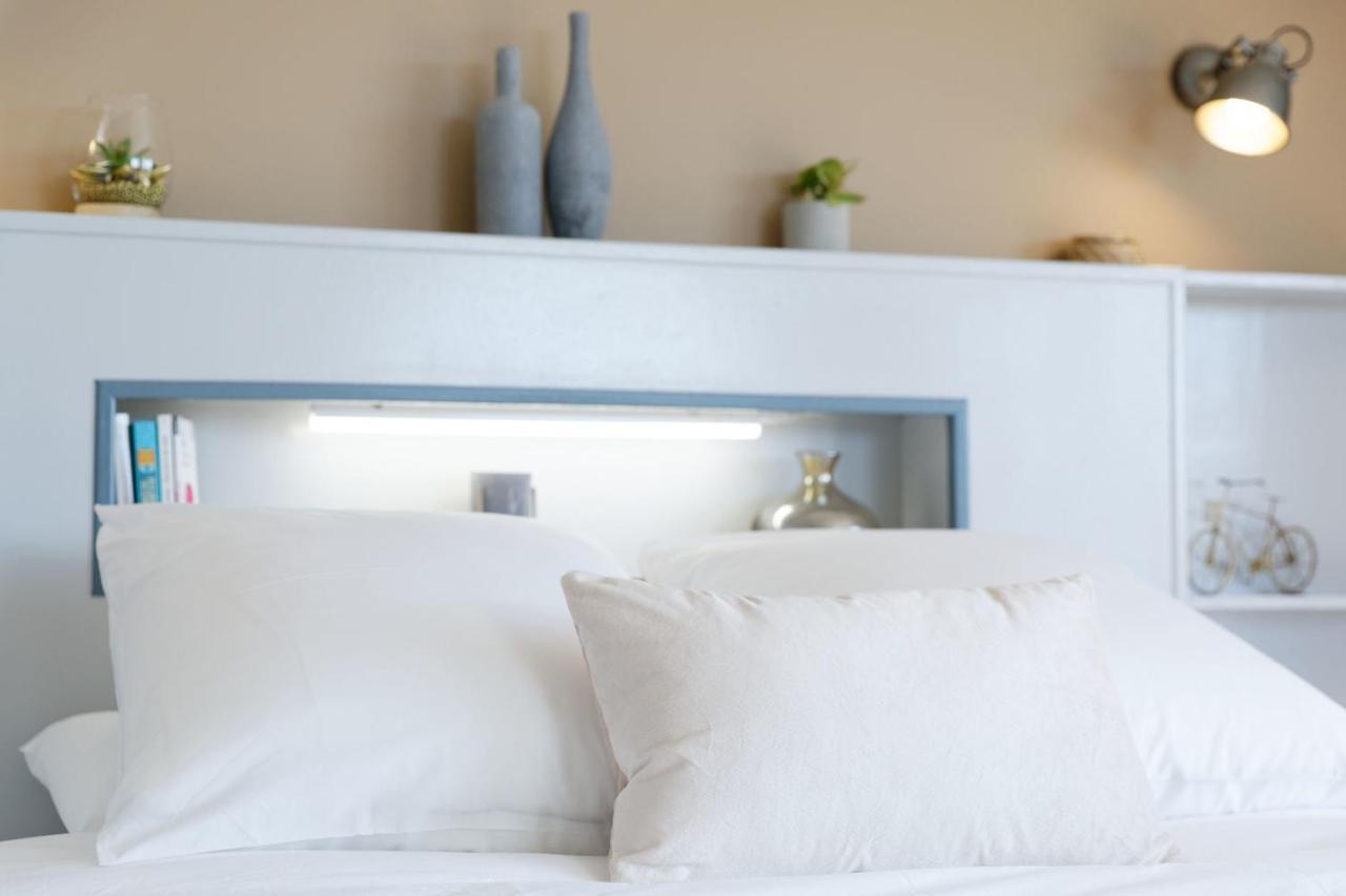 Chambre D'Hotes De Charme A La Maison Bleue Savignac-Mona Экстерьер фото